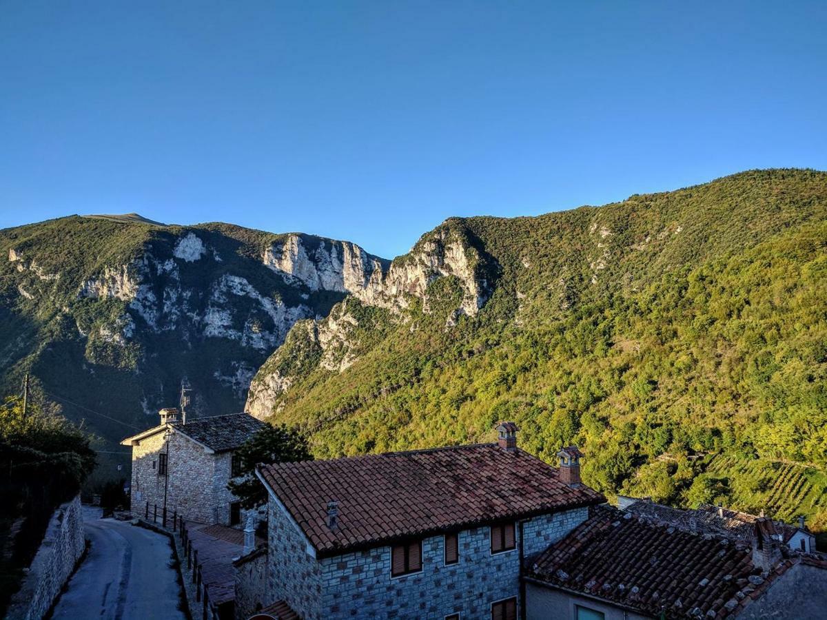 B&B Bivacco Frasassi Climbing & Trail Running House Genga  Dış mekan fotoğraf